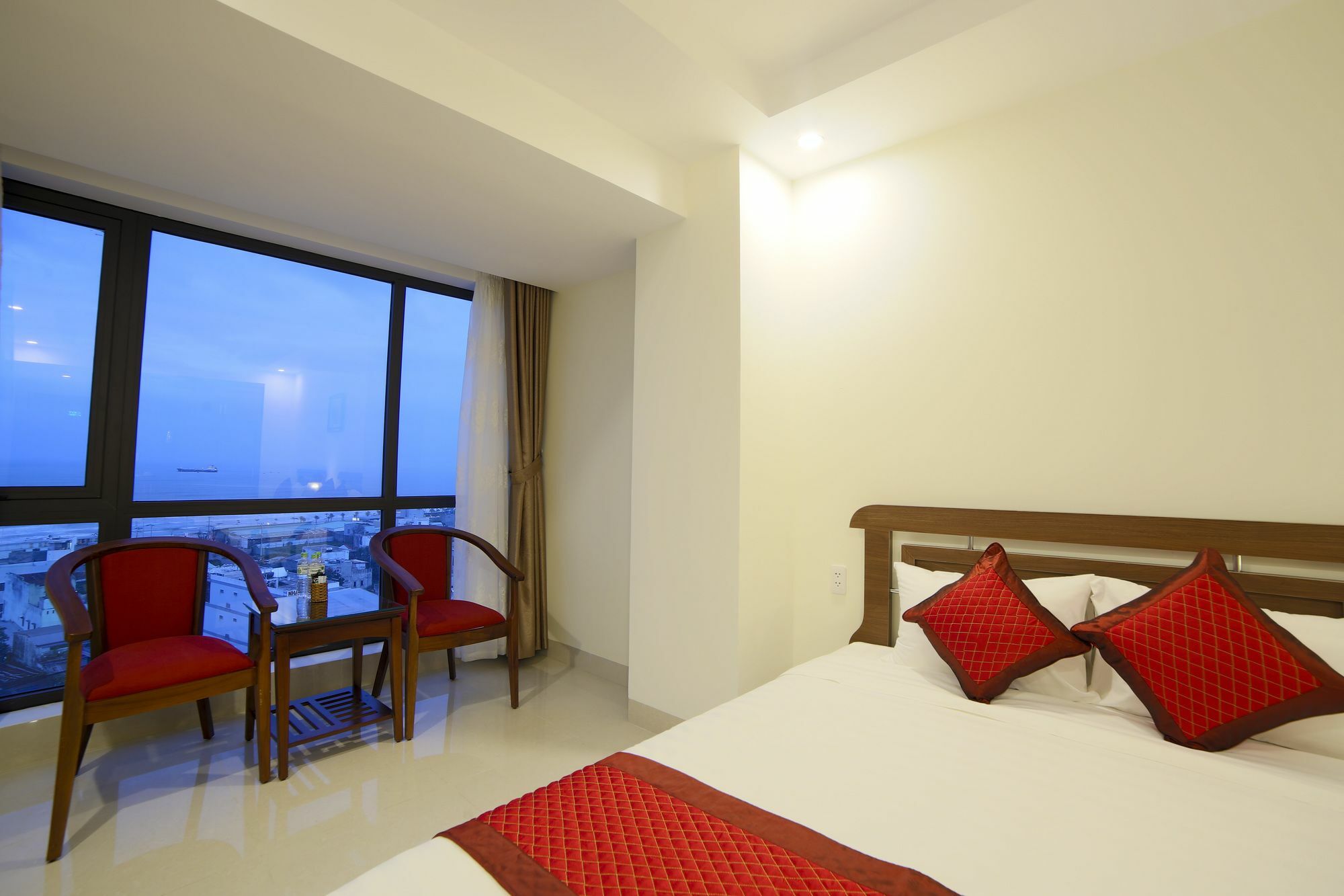 Ha Noi Hotel Da Nang Bagian luar foto